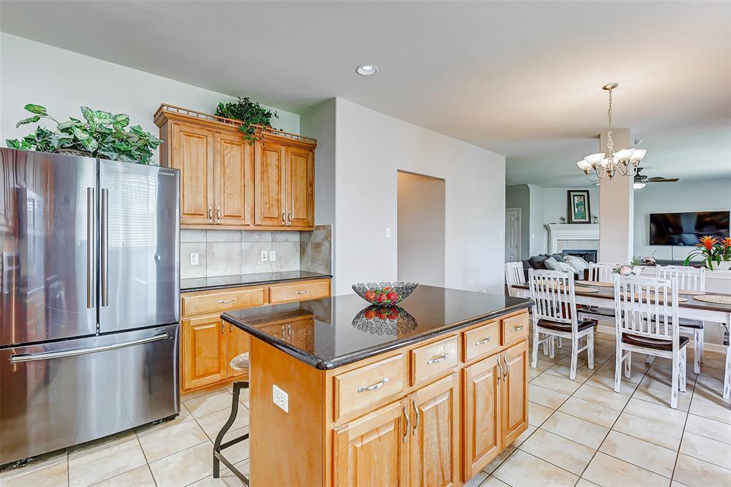 2213 Heritage Well LN