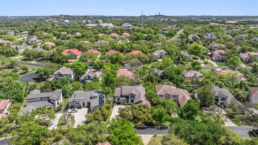 408 Luna Vista DR