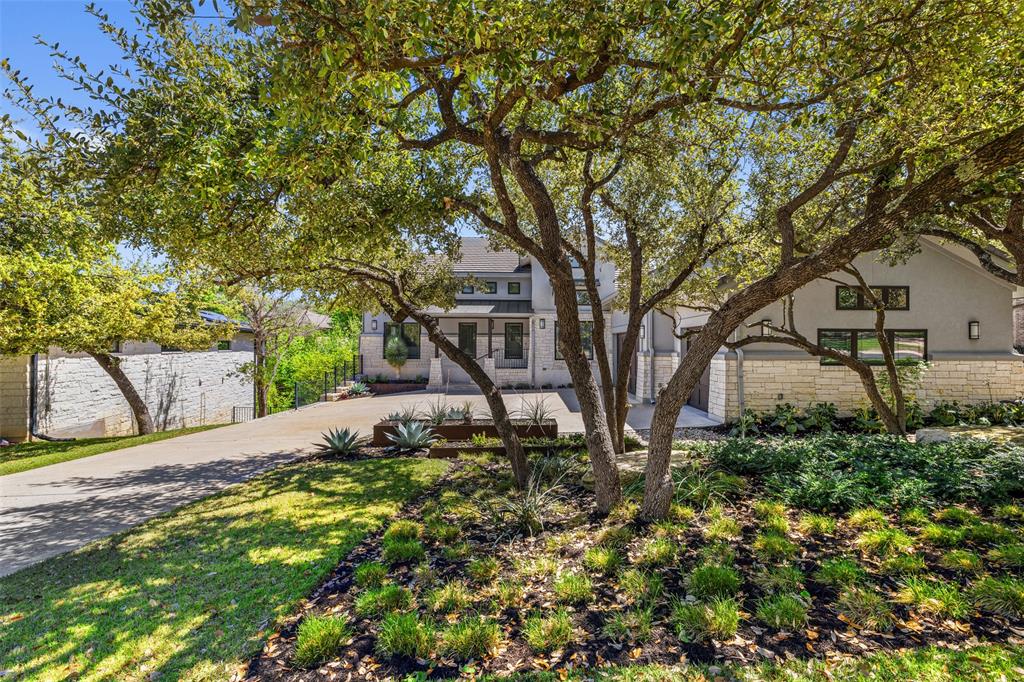 408 Luna Vista DR