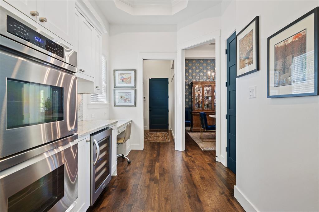408 Luna Vista DR