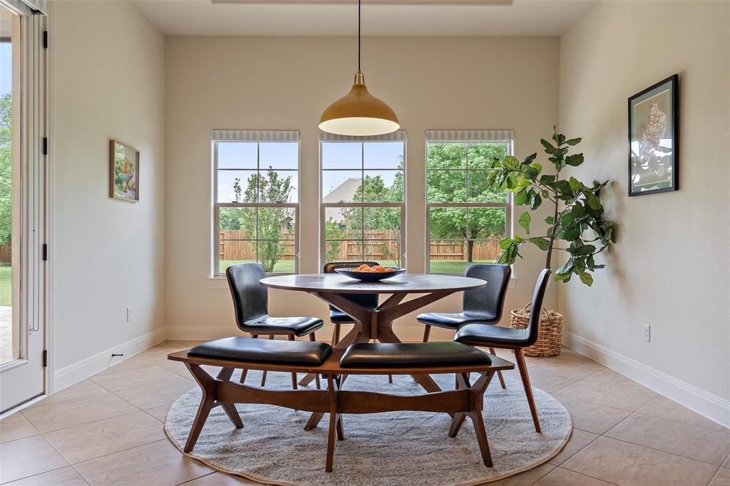 2700 Bear Springs TRL