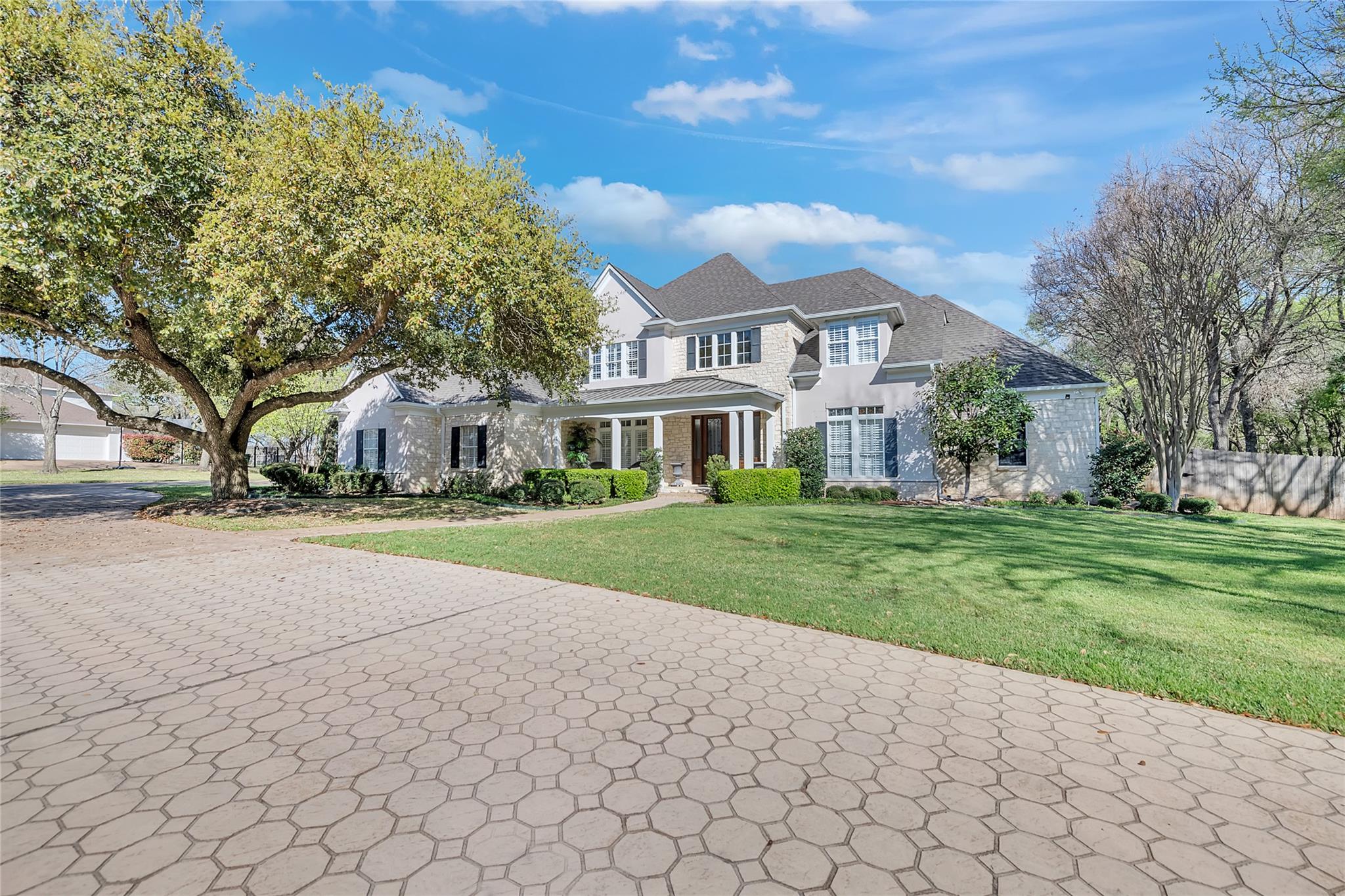 2034 Oak Glen DR, McGregor