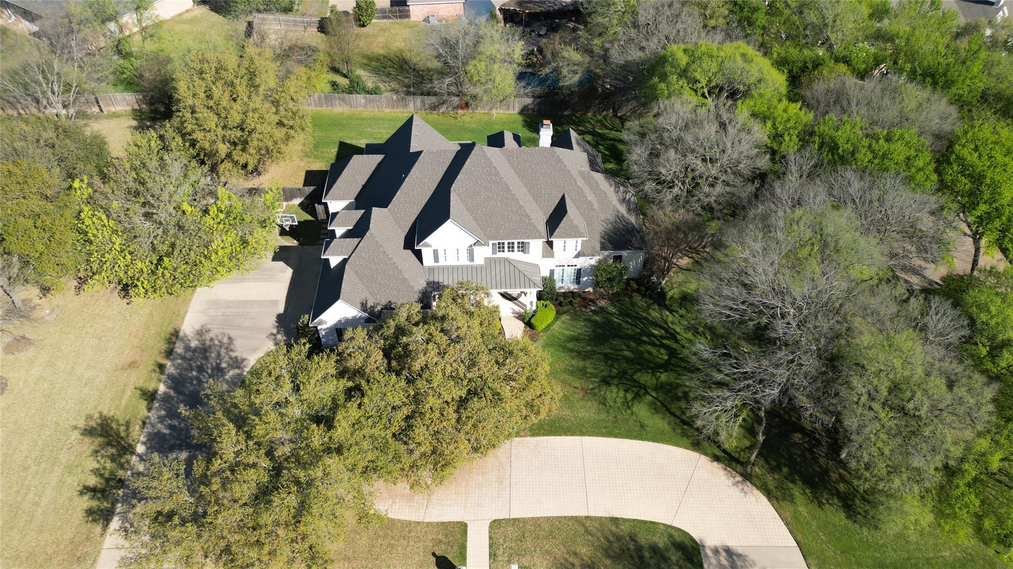 2034 Oak Glen DR, McGregor