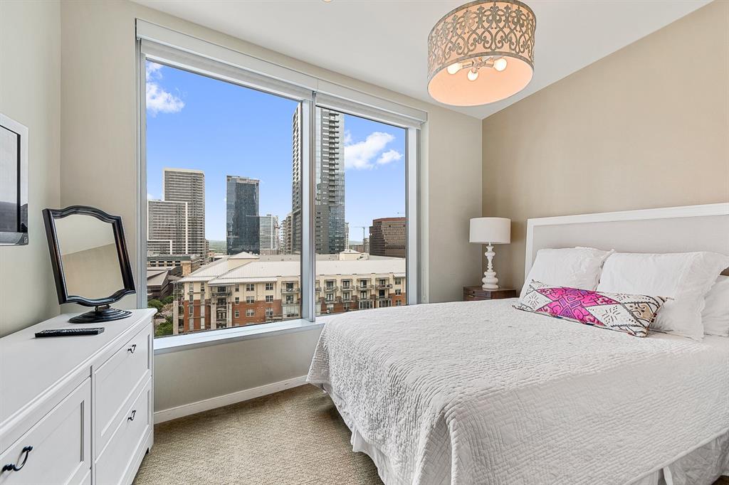 200 Congress Ave # 11C