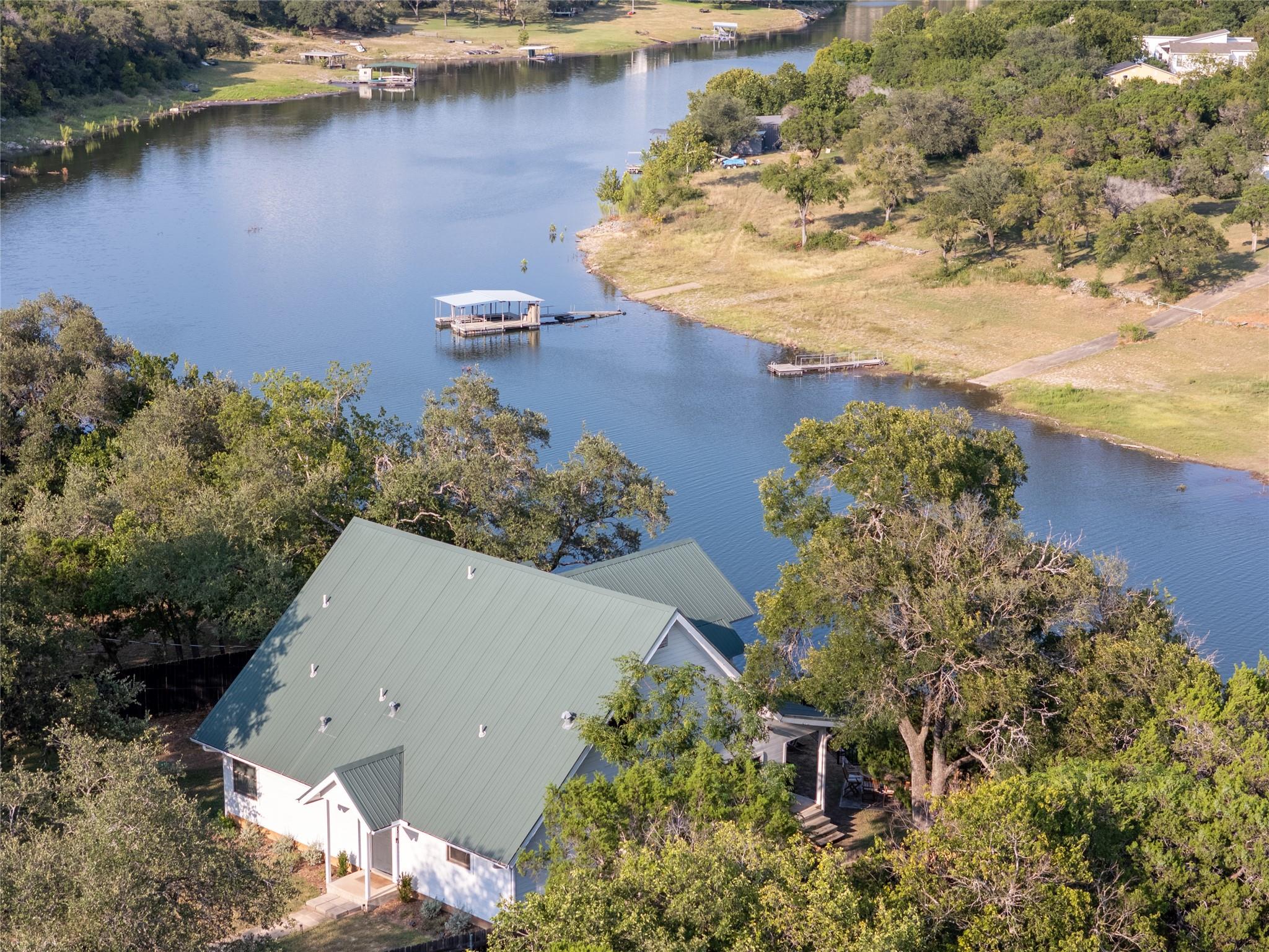 11103 Lakeside DR
