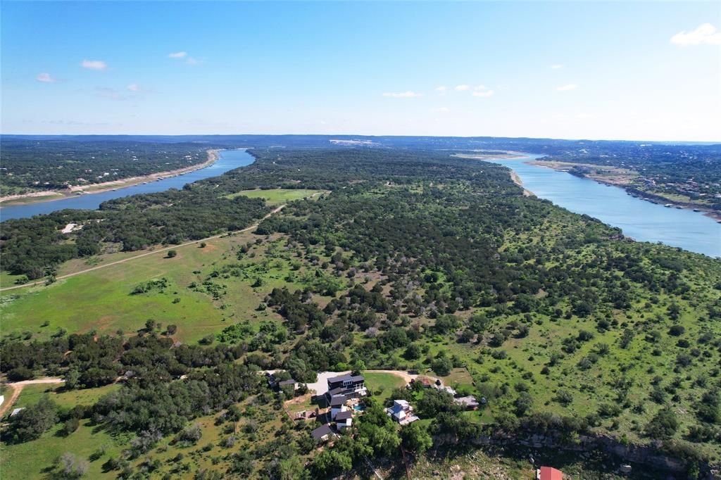 1907 N Pace Bend RD