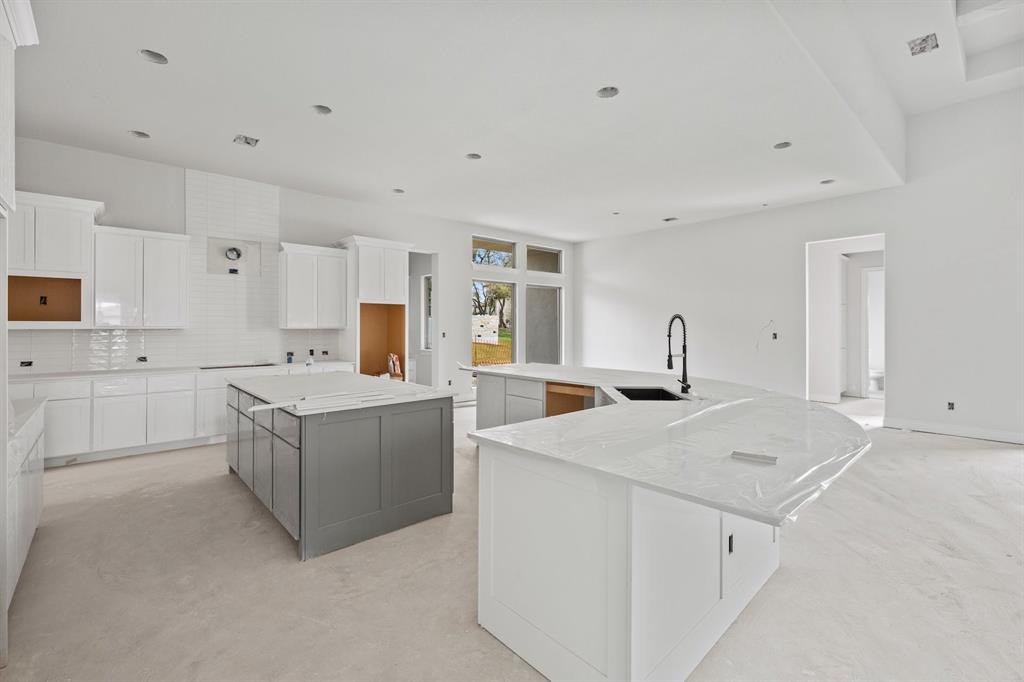 4703 SERENE HILLS DR