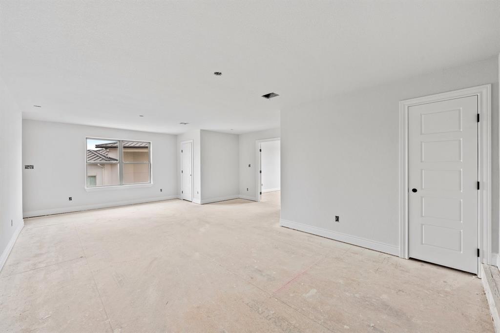 4703 SERENE HILLS DR
