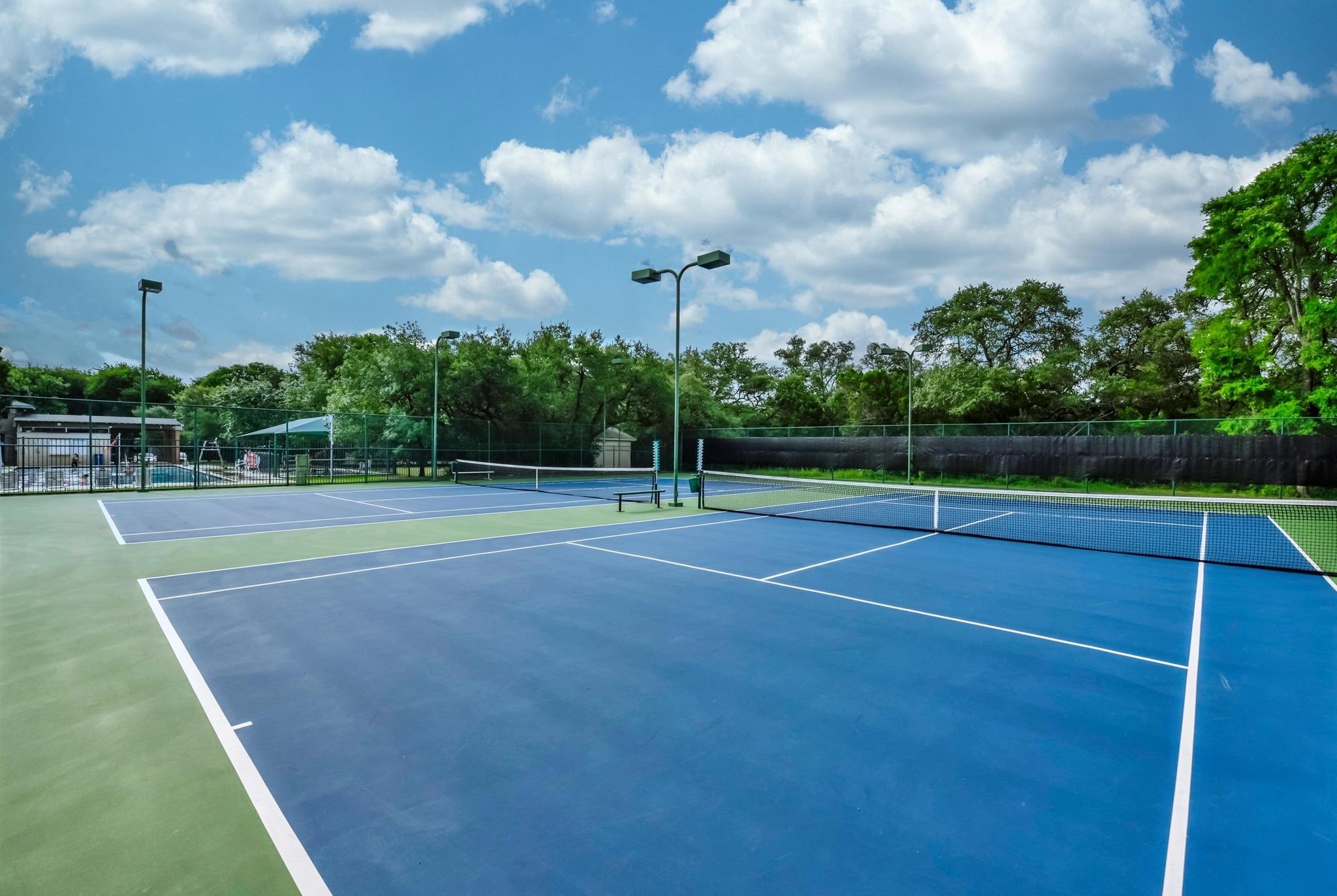 5000 Mission Oaks Blvd. BLVD # 47