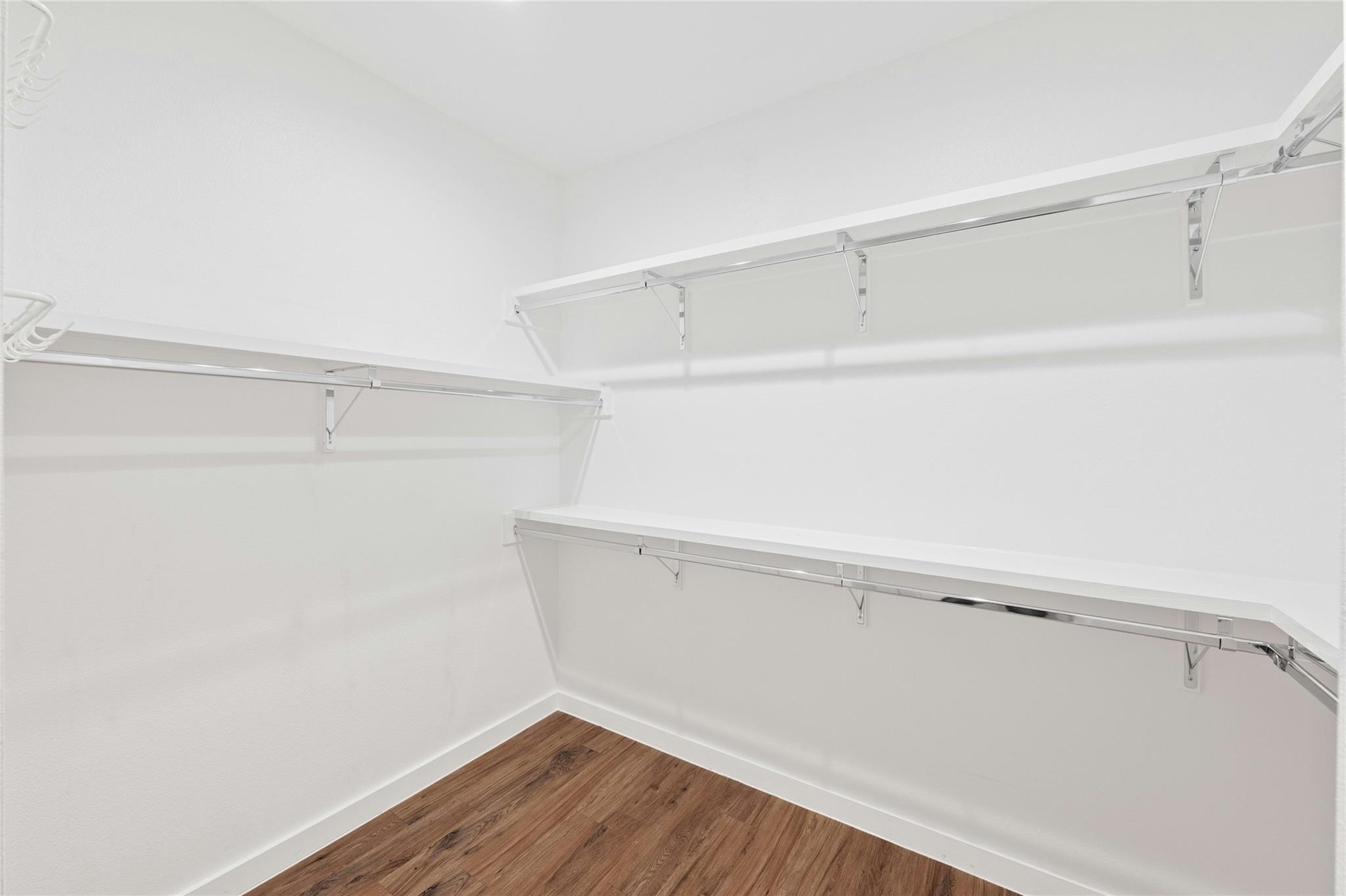 3809 Valley View RD # 10