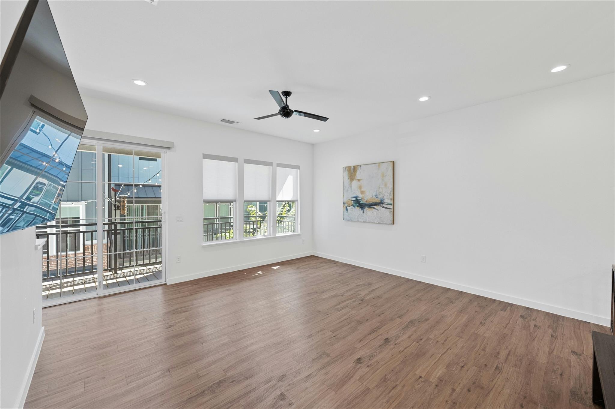 3809 Valley View RD # 10