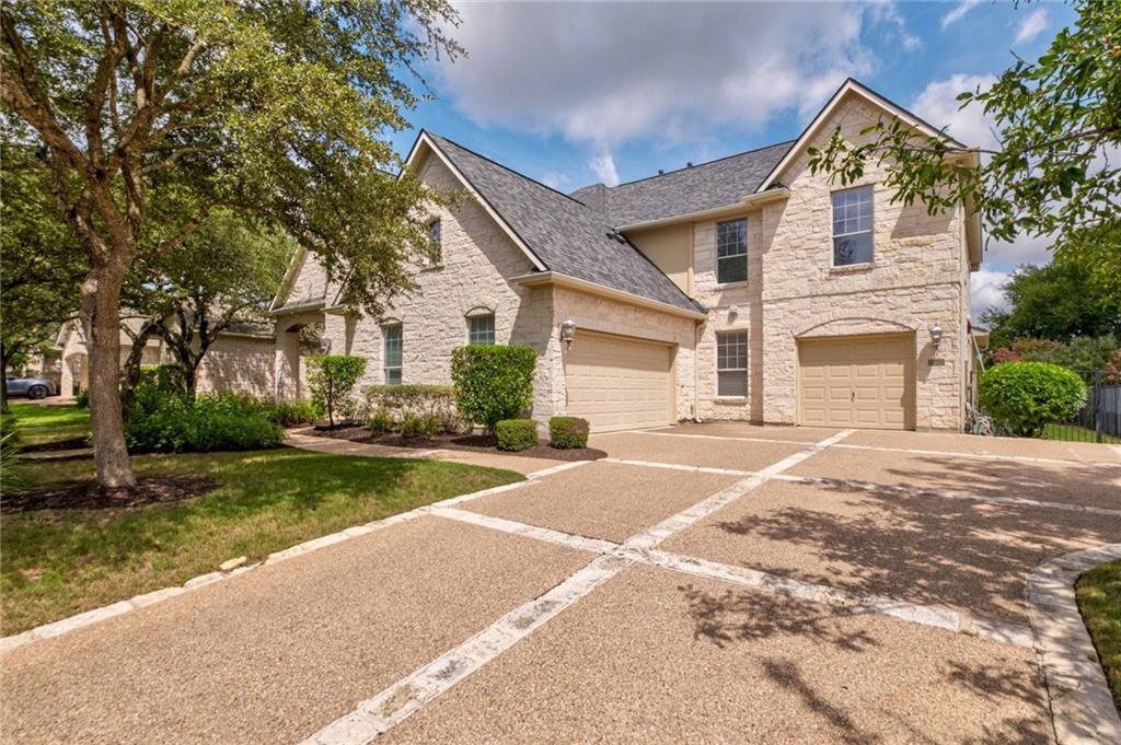 7904 Crandall RD