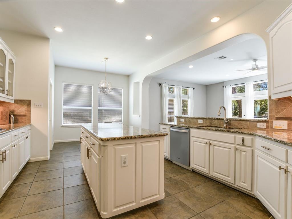 5813 Medicine Creek DR