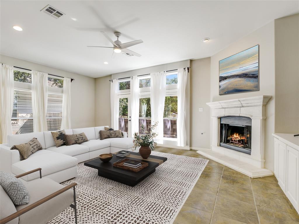 5813 Medicine Creek DR