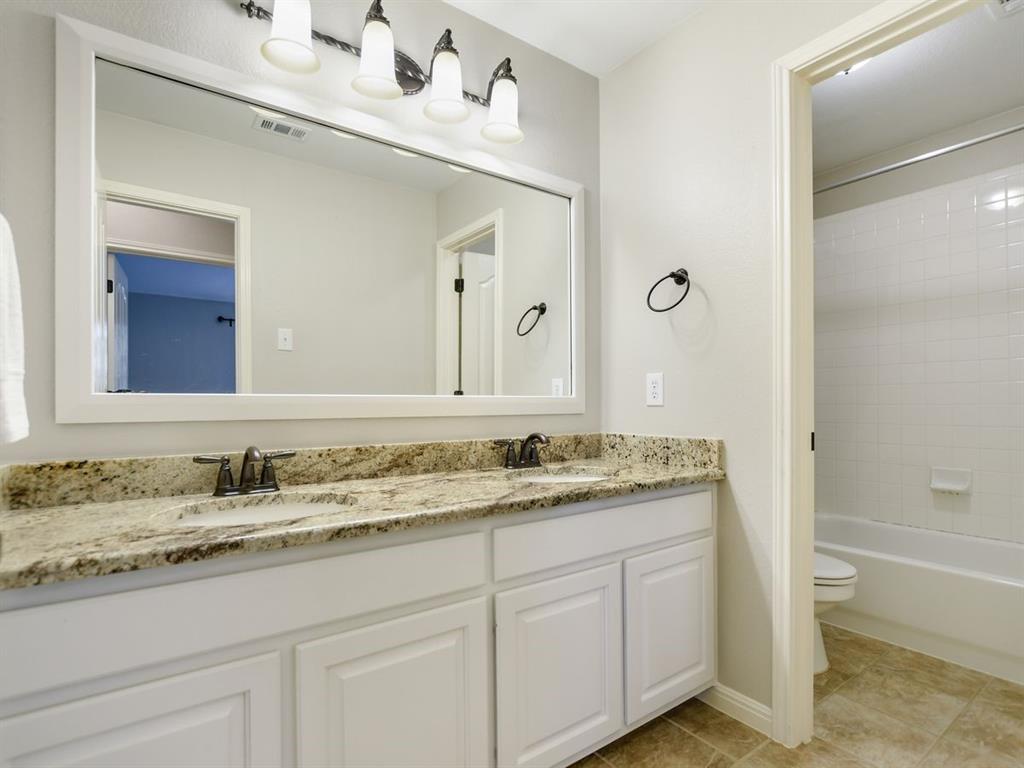 5813 Medicine Creek DR