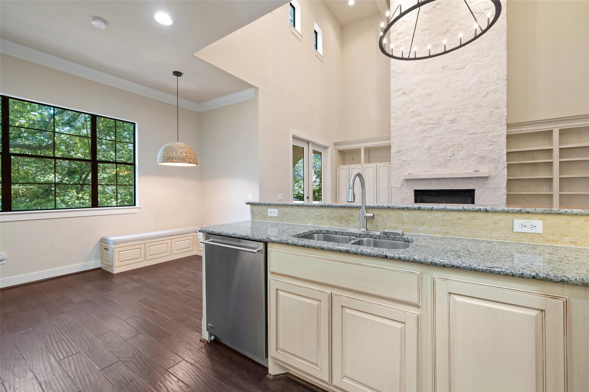 1036 Liberty Park DR Unit: 401/4A