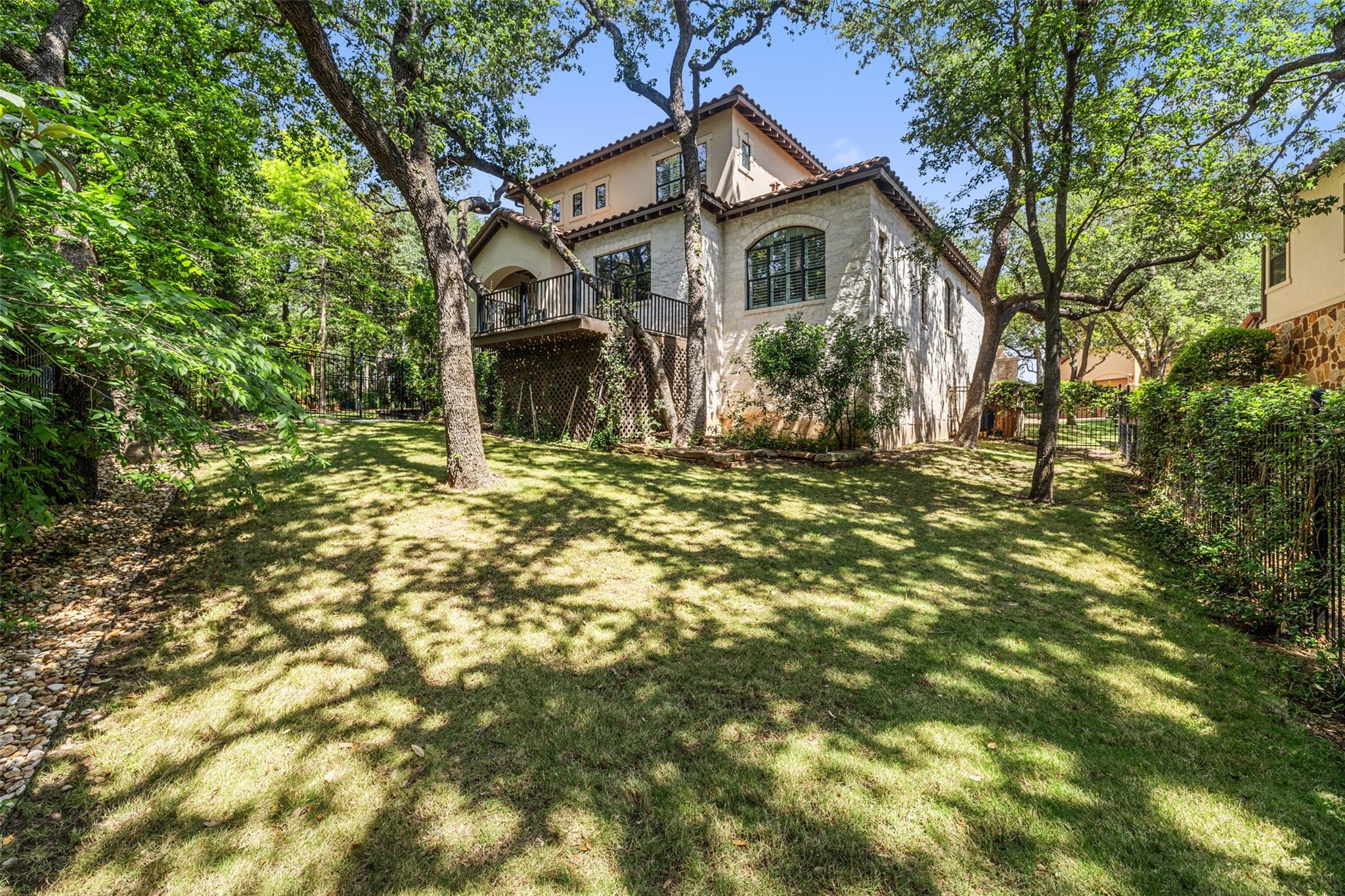 1036 Liberty Park DR Unit: 401/4A