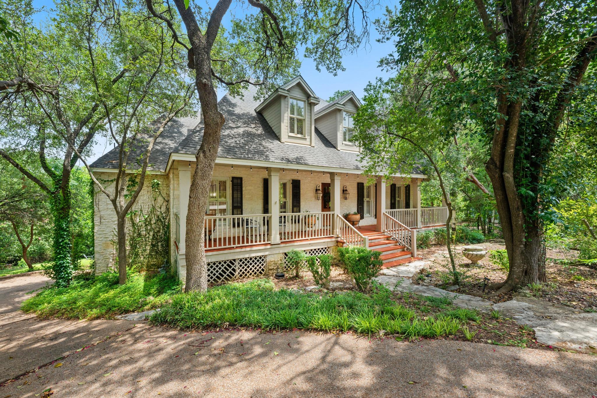 1201 Silver Hill DR