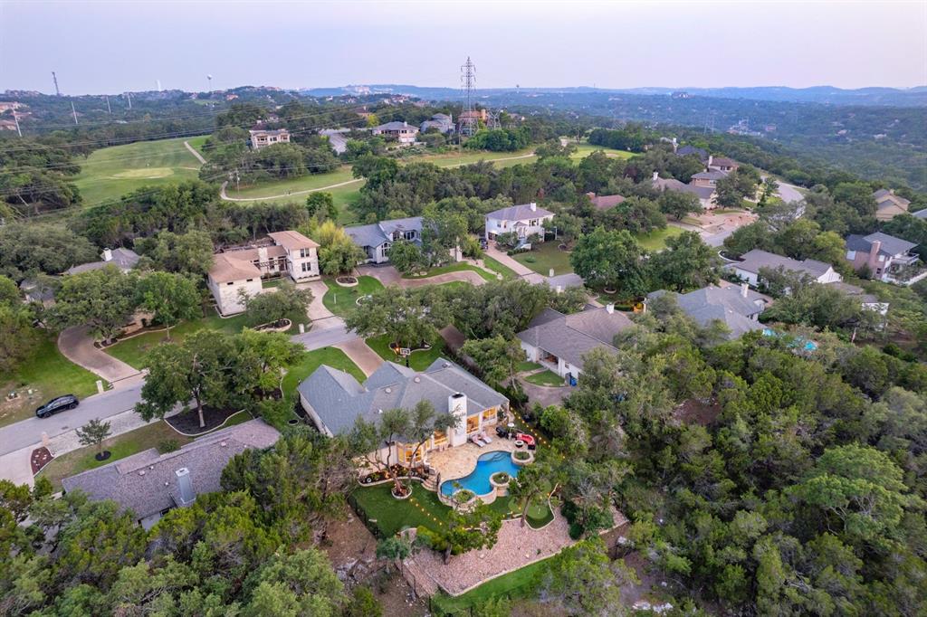 219 CLUBHOUSE DR
