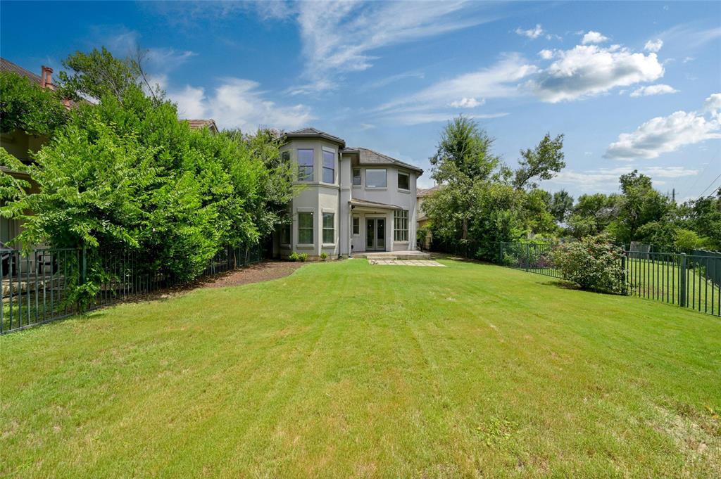 2800 Waymaker WAY # 20