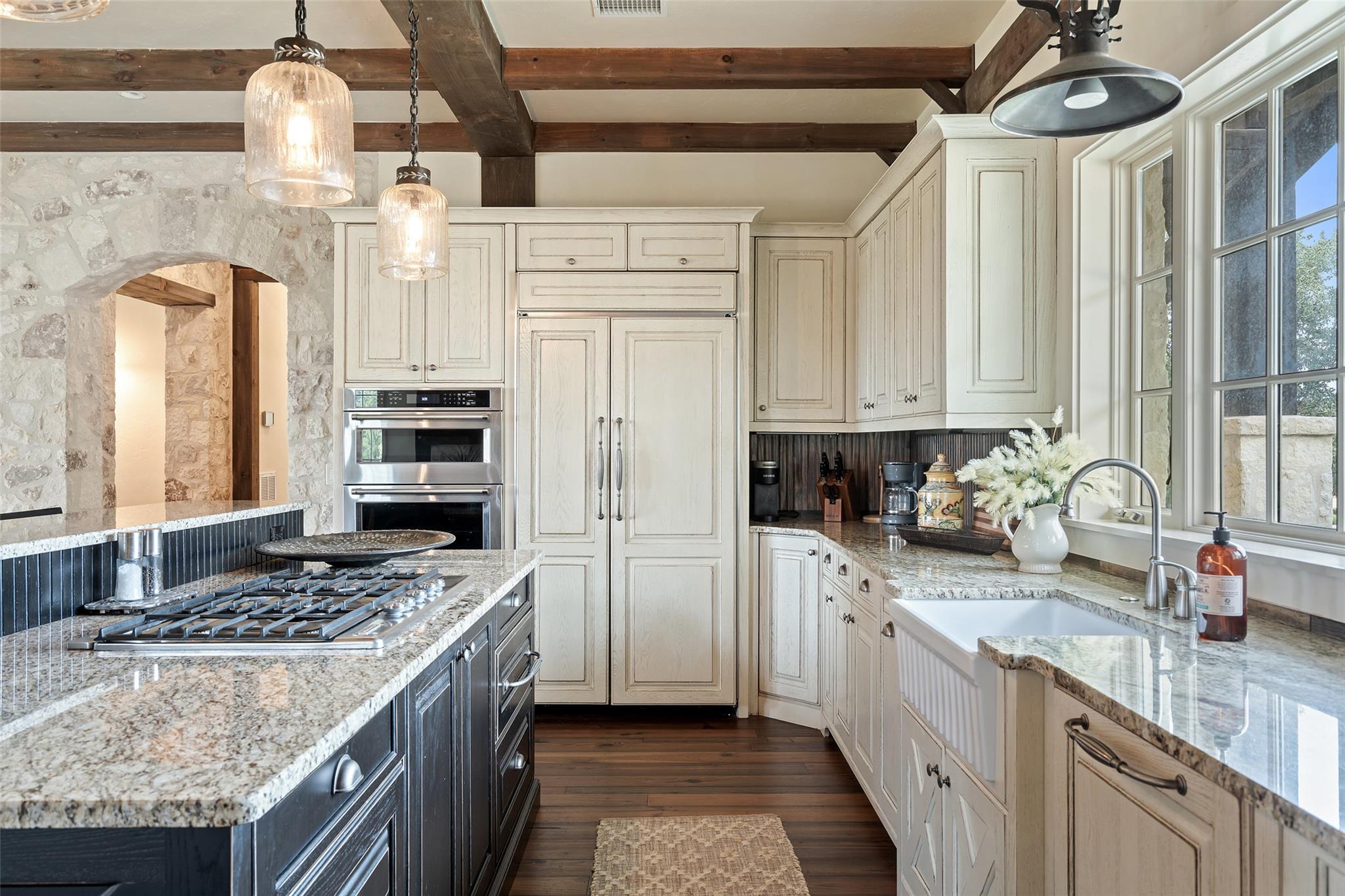 2194 Boot Ranch CIR