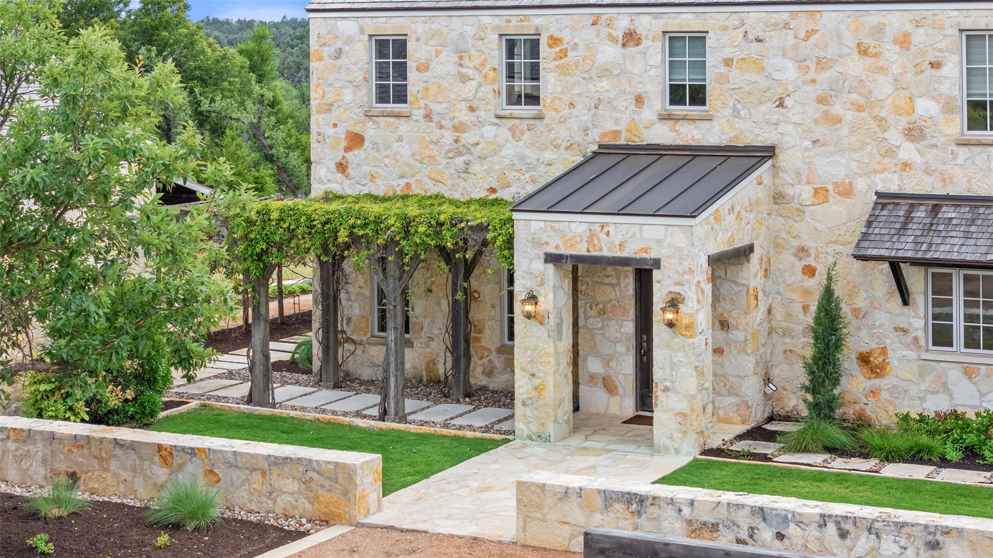 2194 Boot Ranch CIR