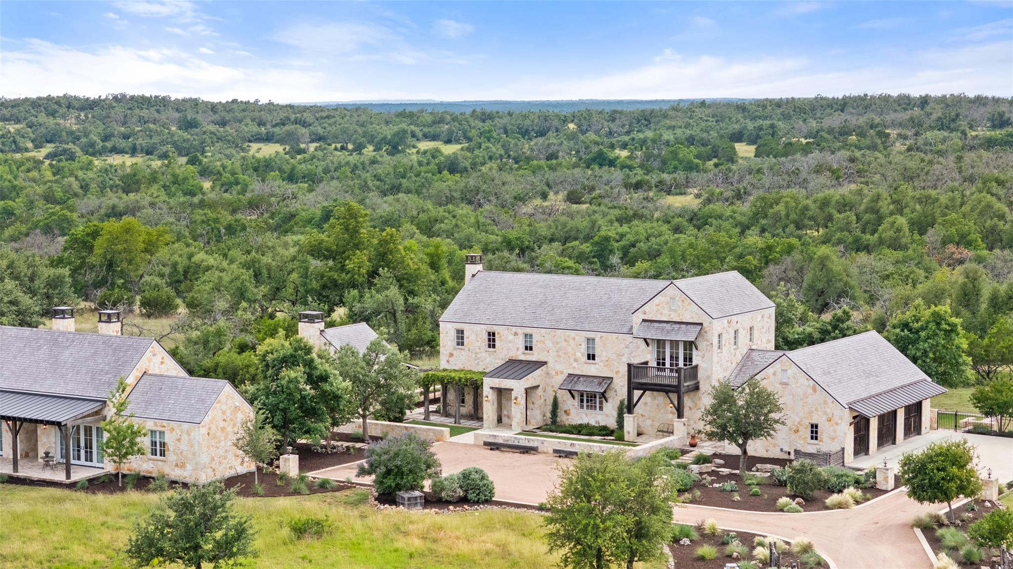 2194 Boot Ranch CIR