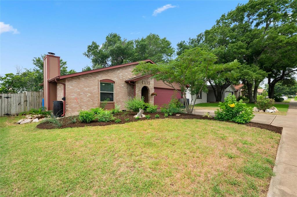 11219 Applewood DR