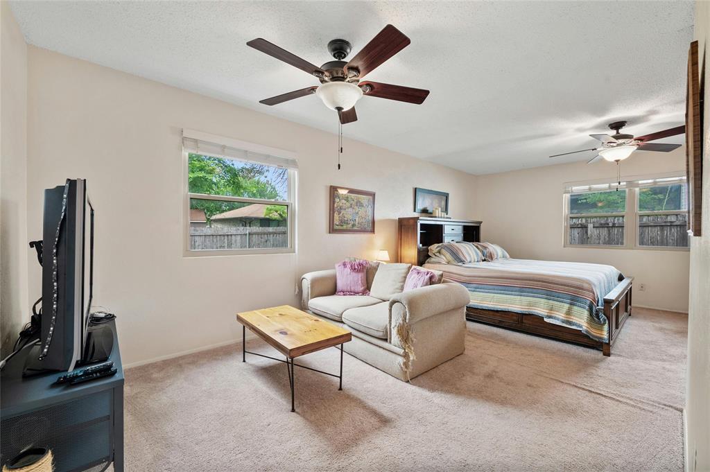 11219 Applewood DR