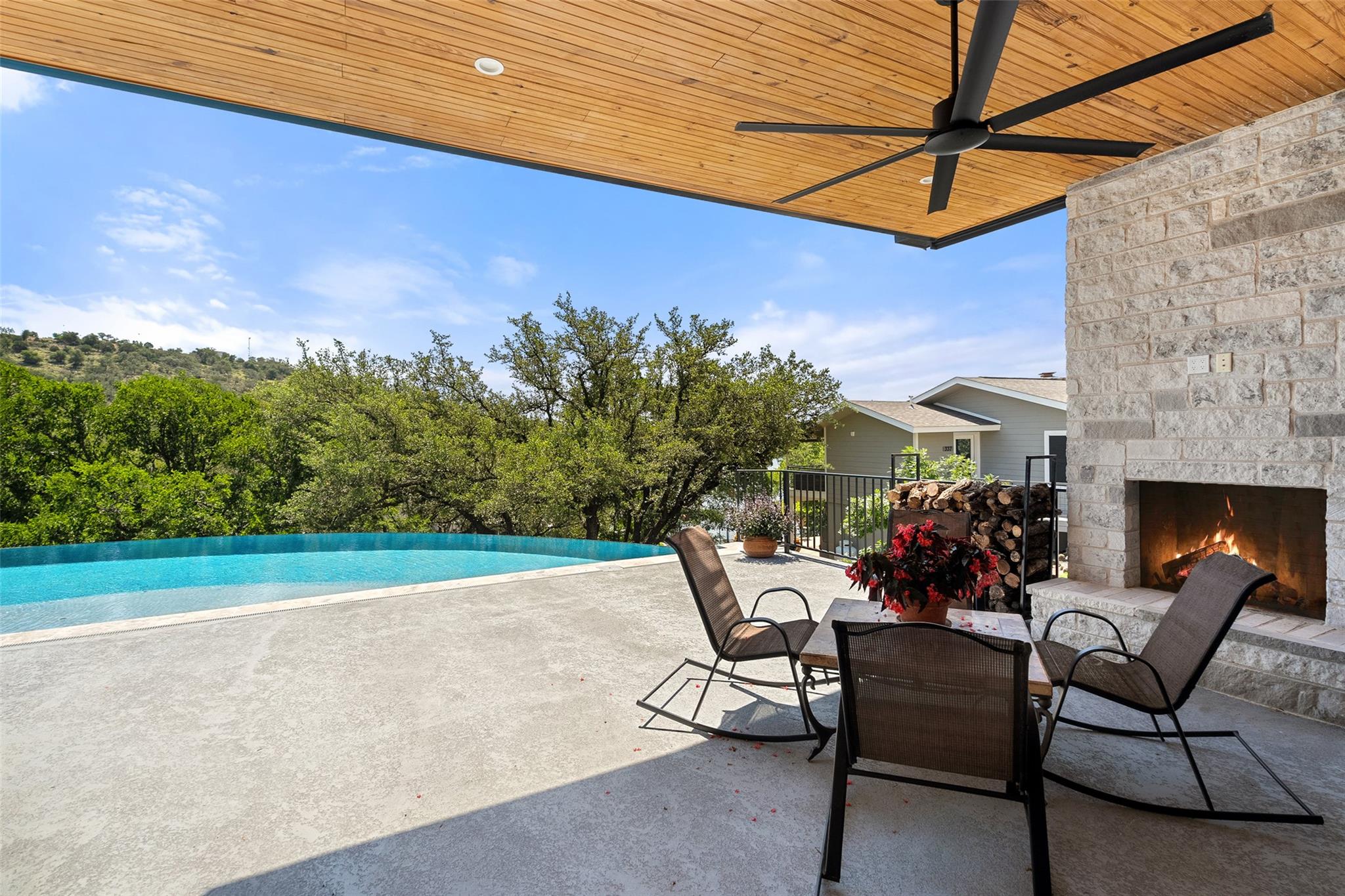 335 Sandy Mountain DR