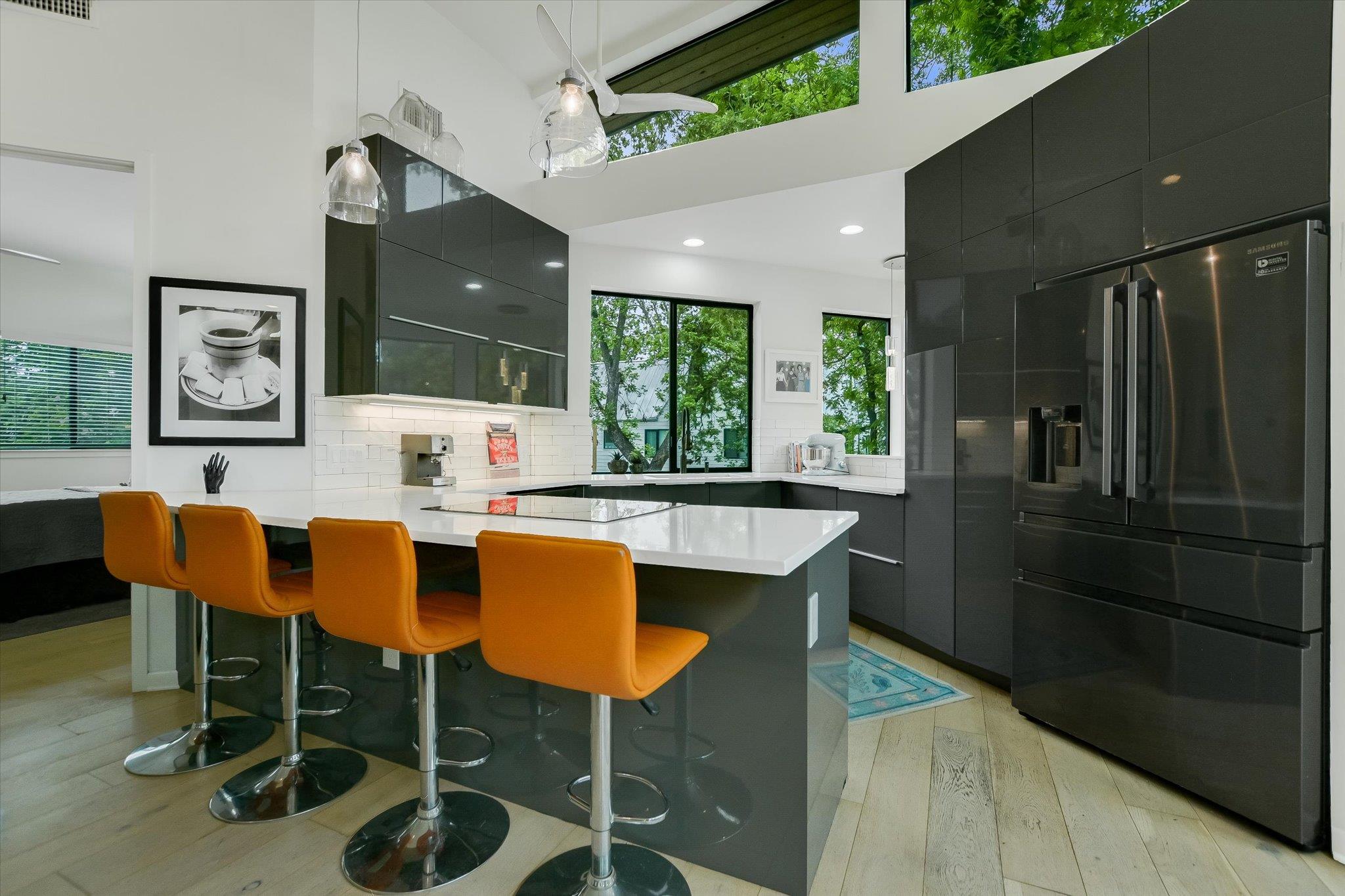 56 Waller ST