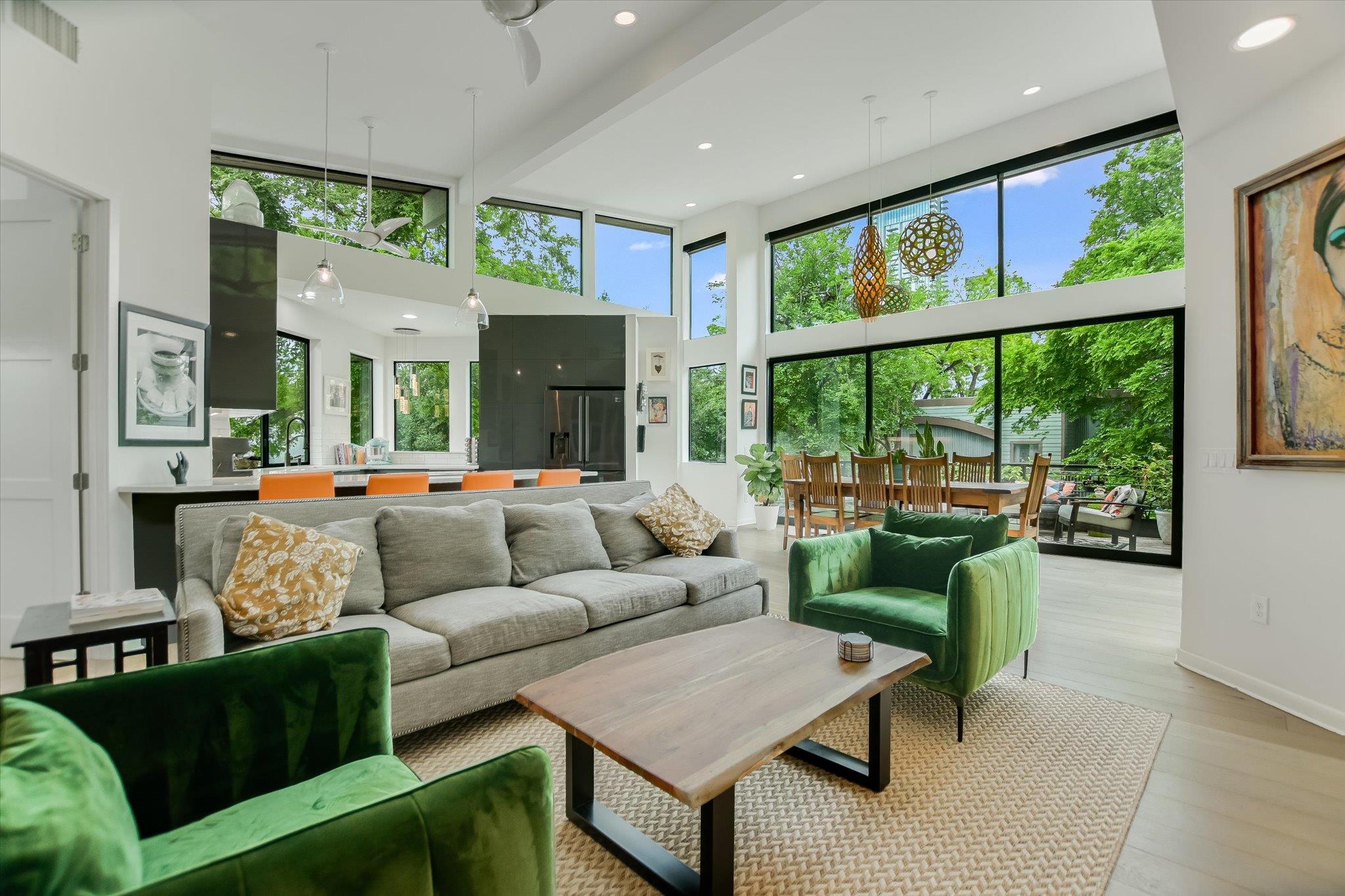 56 Waller ST