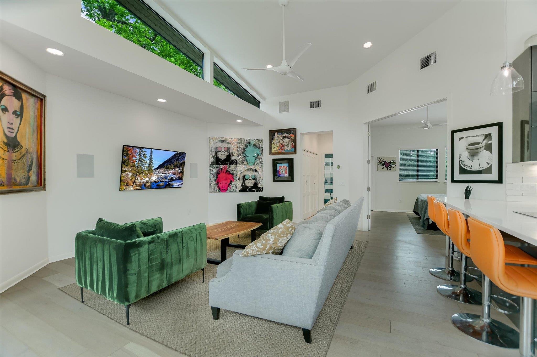 56 Waller ST