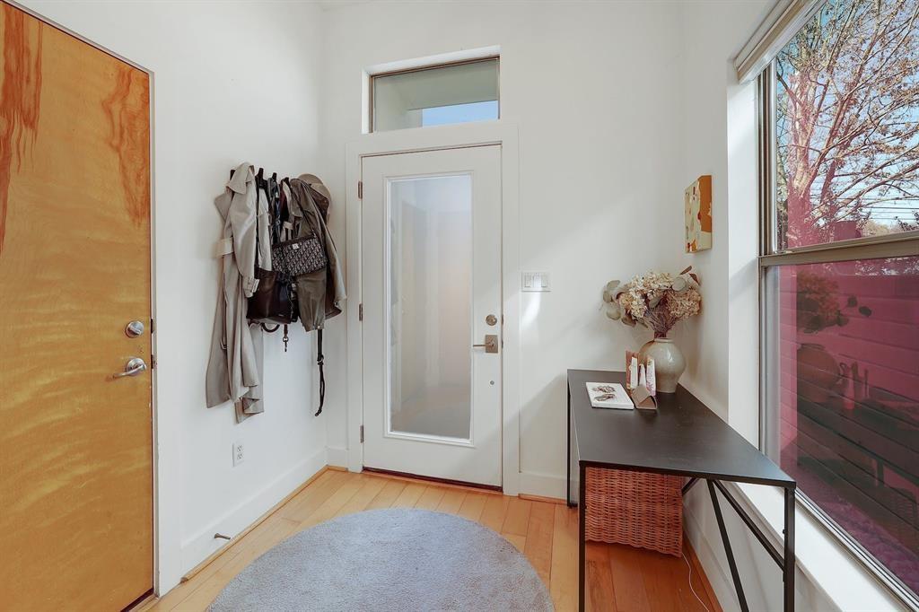 2209 Thornton # A