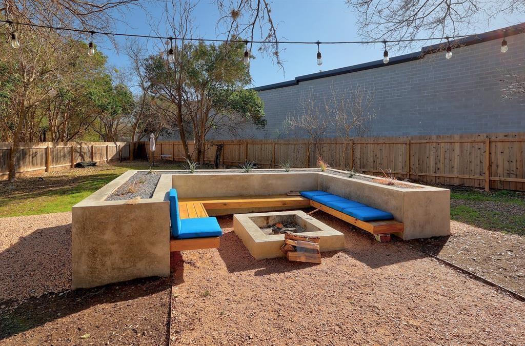 2209 Thornton # A