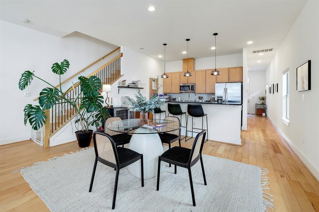 2209 Thornton # A