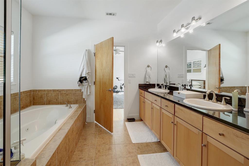 2209 Thornton # A