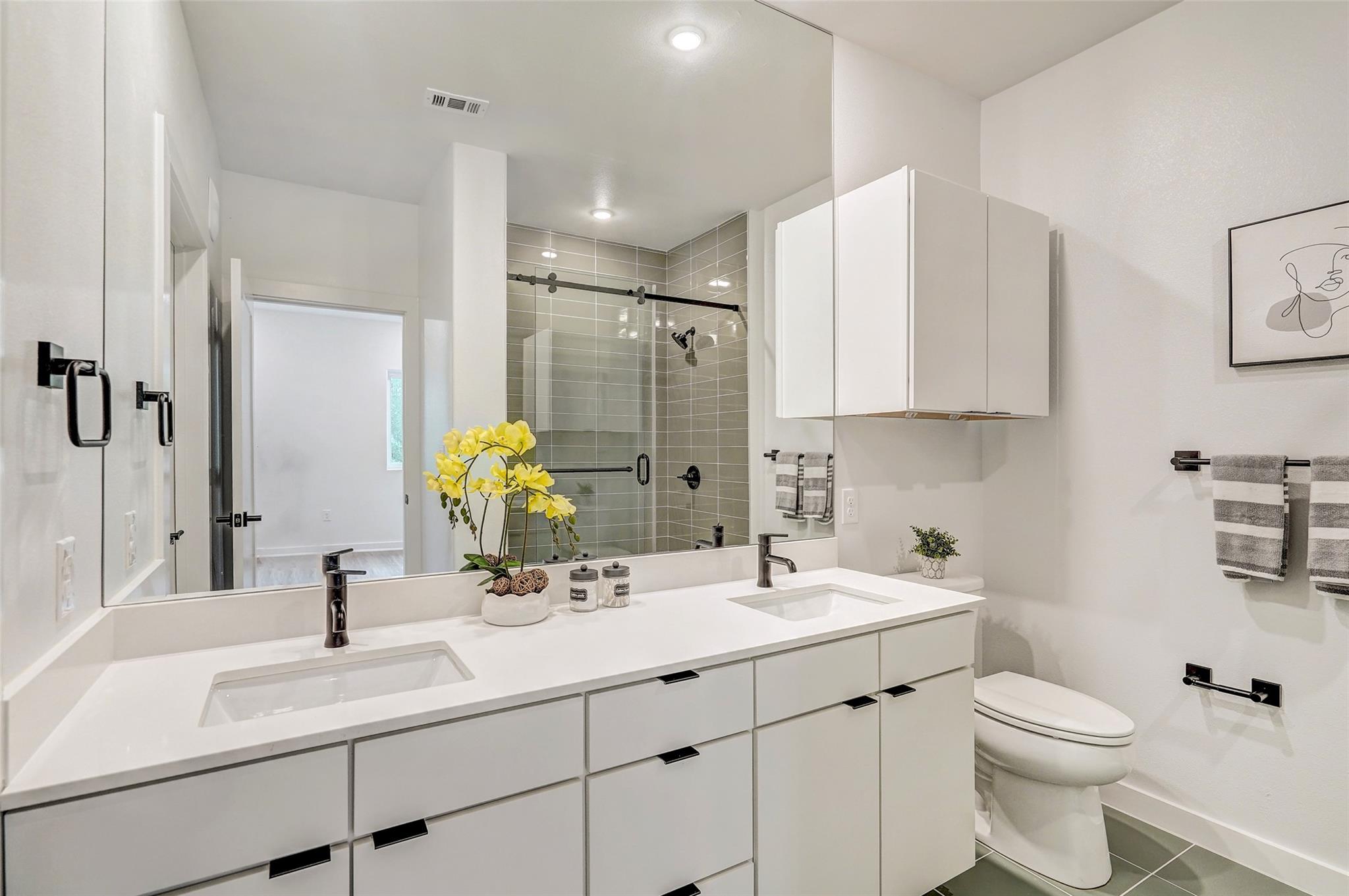 100 W Mockingbird LN # 306