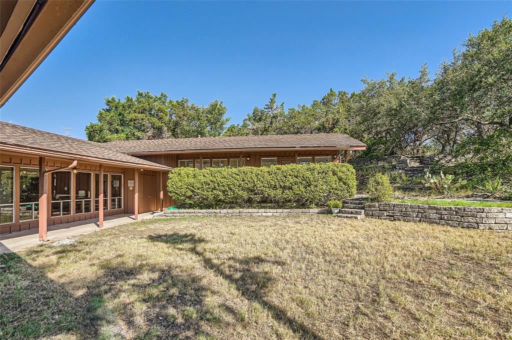 1110 Falcon Ledge DR
