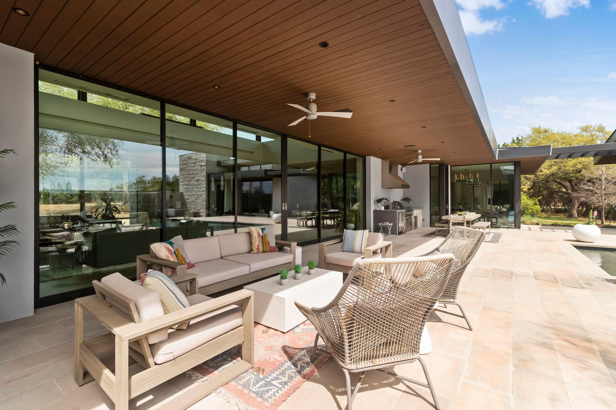 4001 Verano DR
