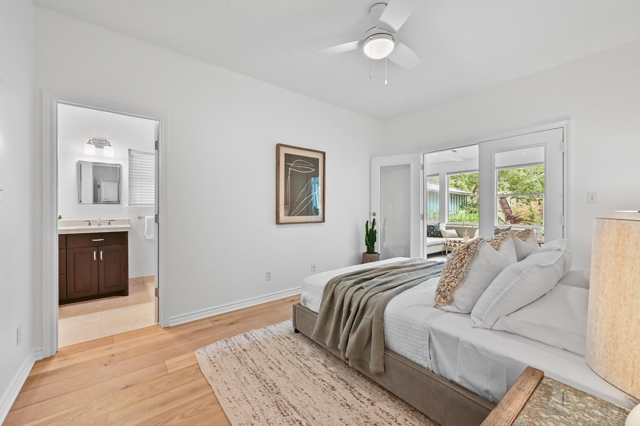 803 W Jessie ST