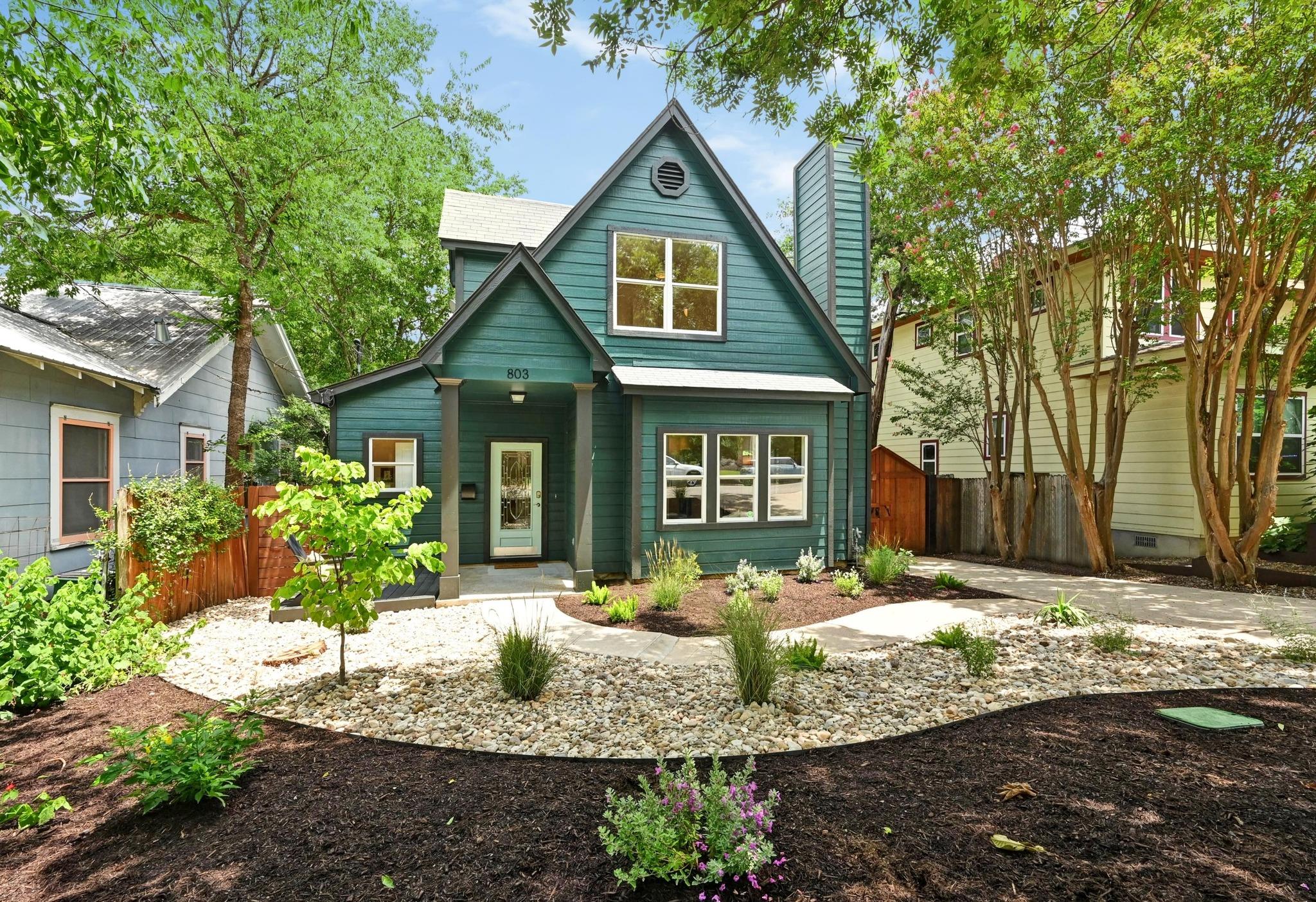 803 W Jessie ST