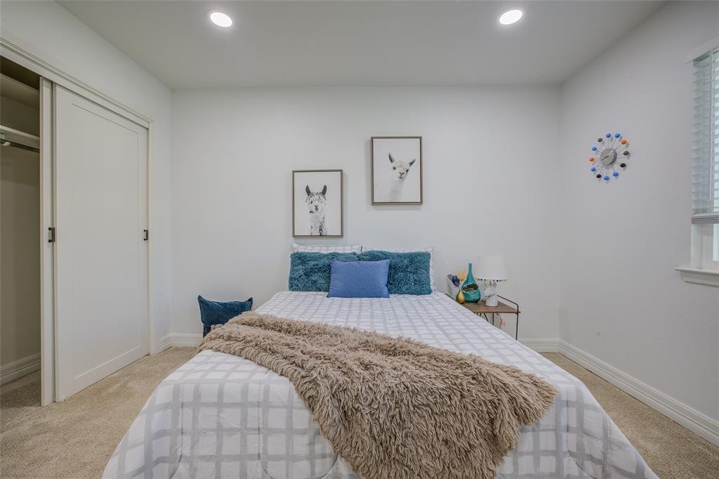 11413 Barrington WAY