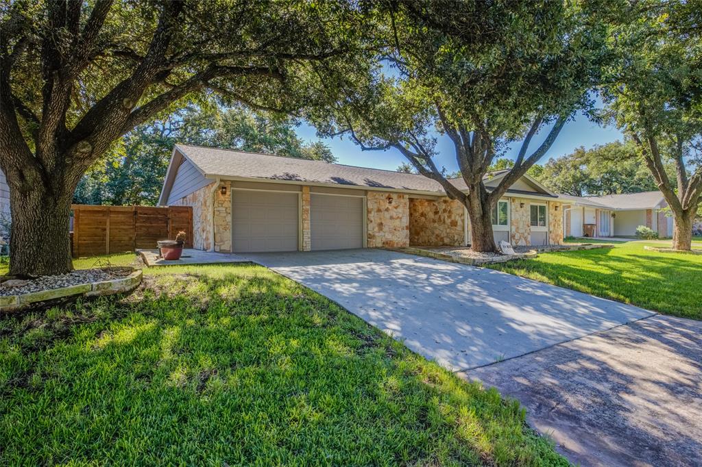 11413 Barrington WAY