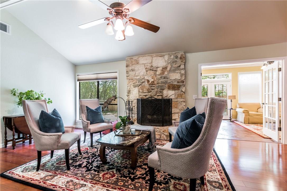 3407 Peregrine Falcon DR