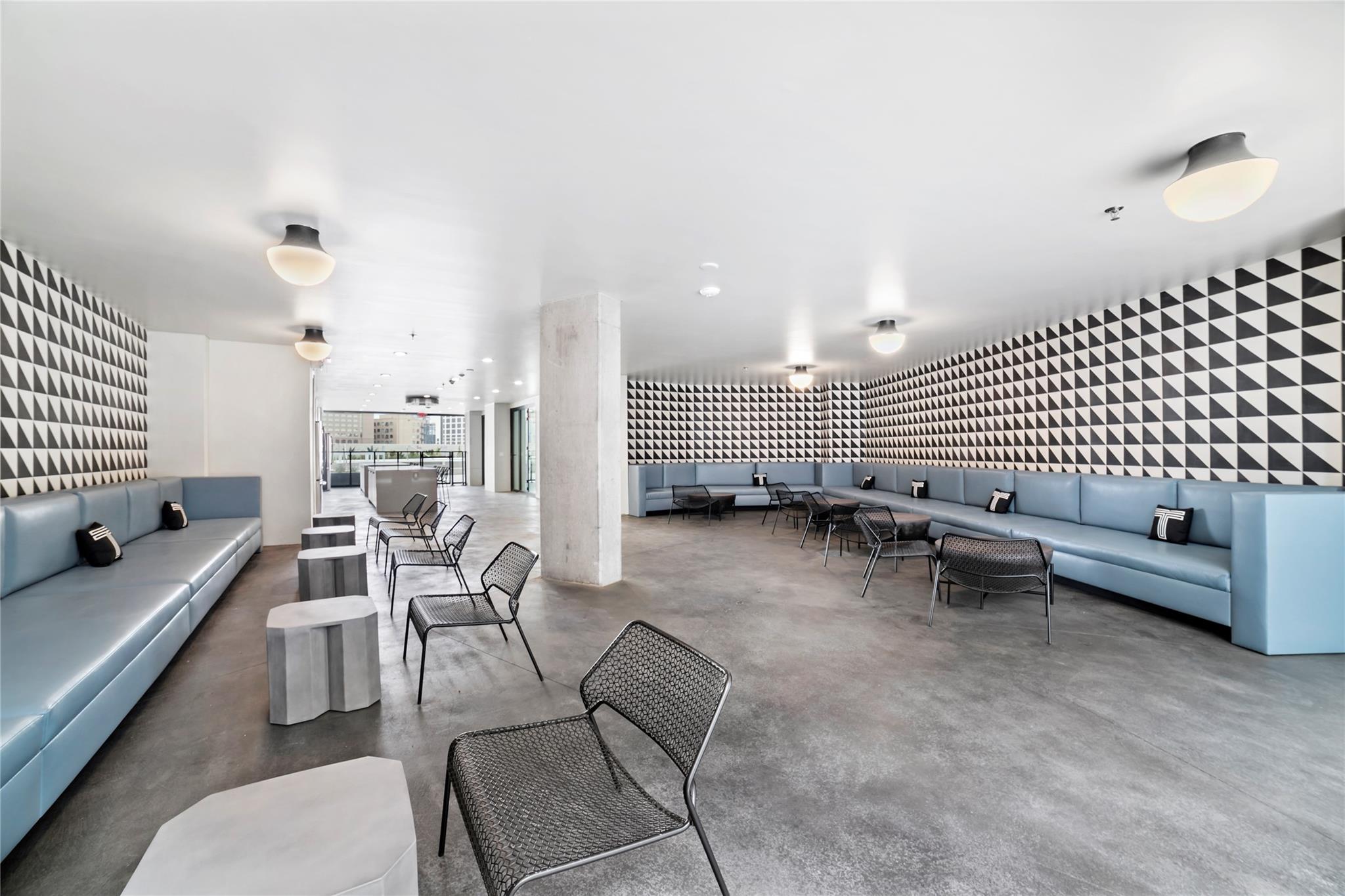 800 Embassy DR # 123