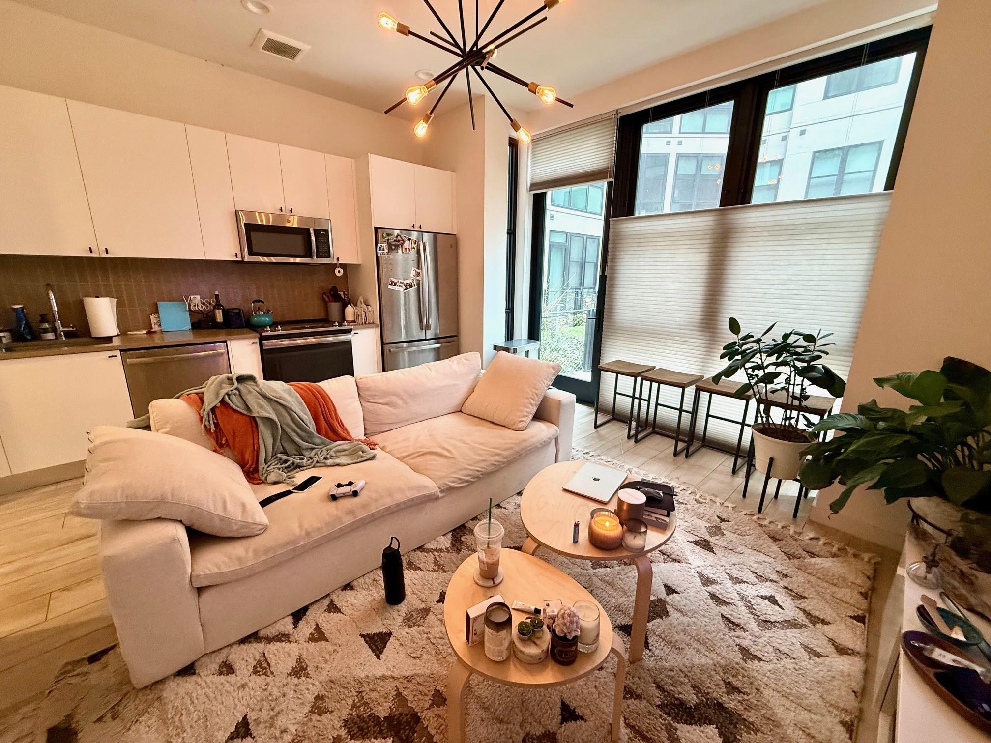 800 Embassy DR # 123