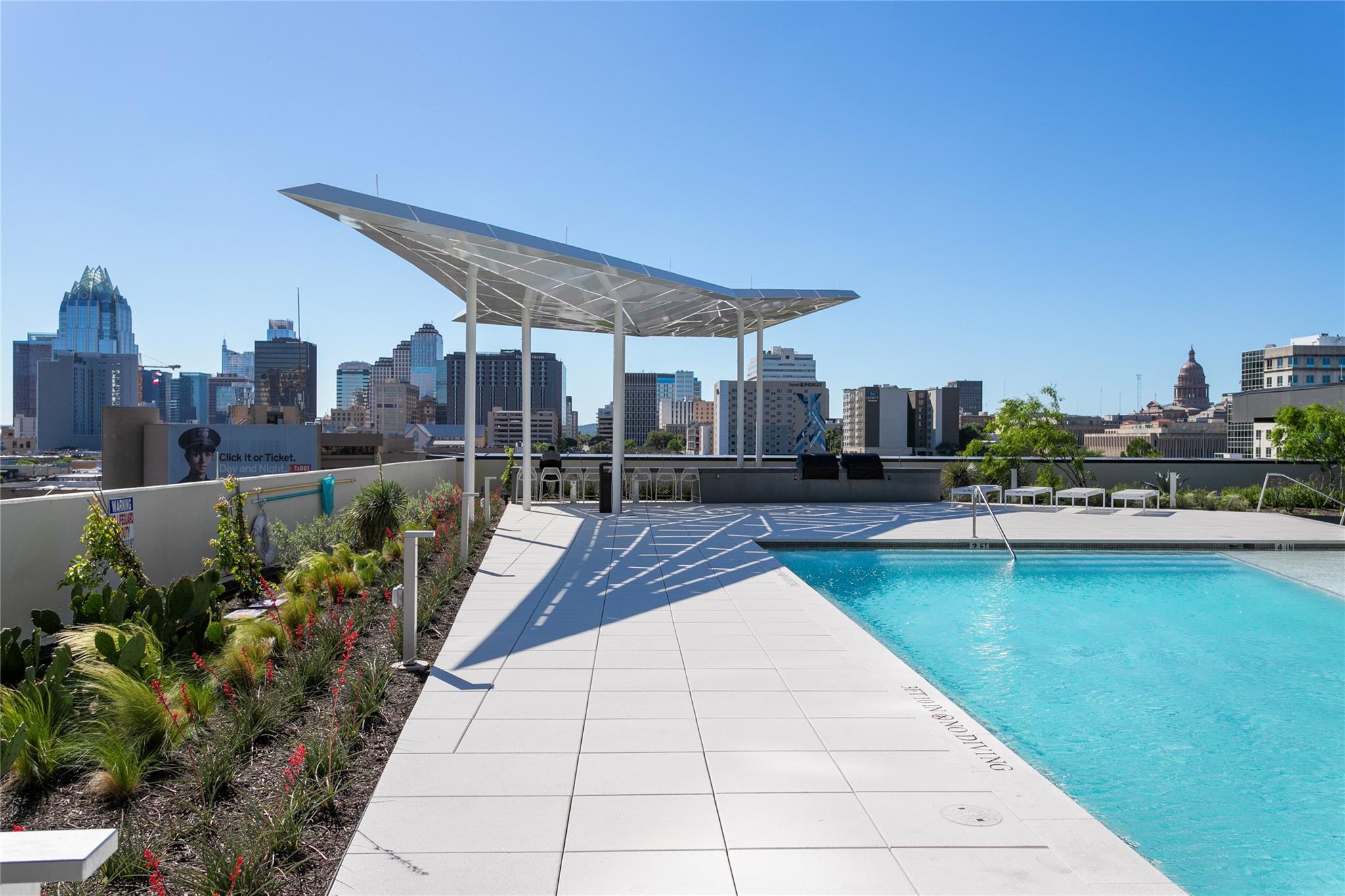 800 Embassy DR # 123