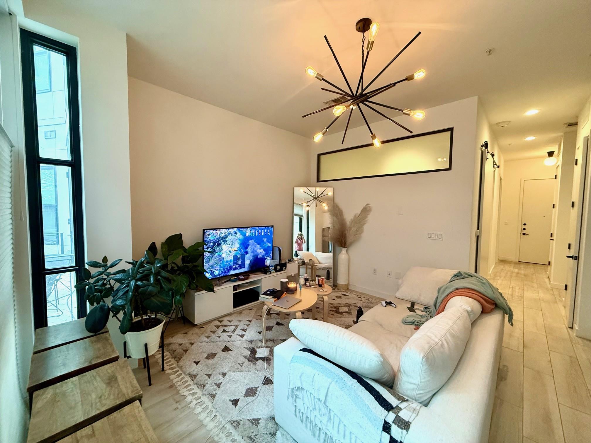 800 Embassy DR # 123