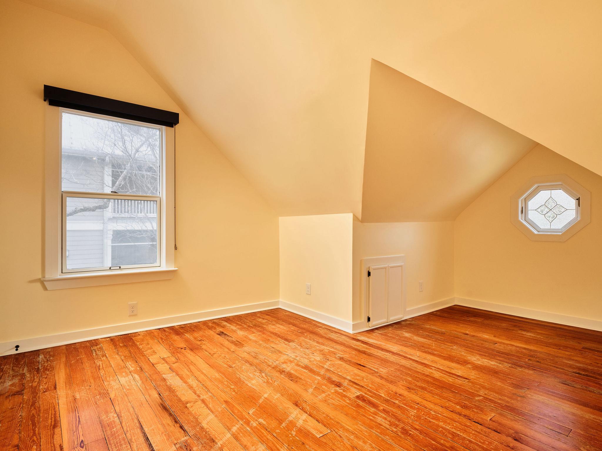 1709 Brackenridge ST